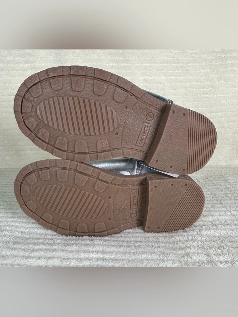 Carters Toddler Girls Silver Elia Booties NWT Size Toddler 7
